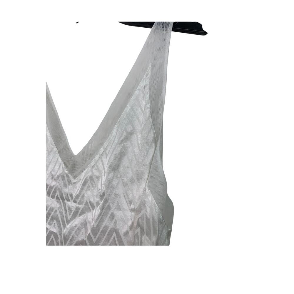 Ted baker cami top with ivory mesh chevron print v neck size Size 5 NWT $149 - Picture 3 of 6